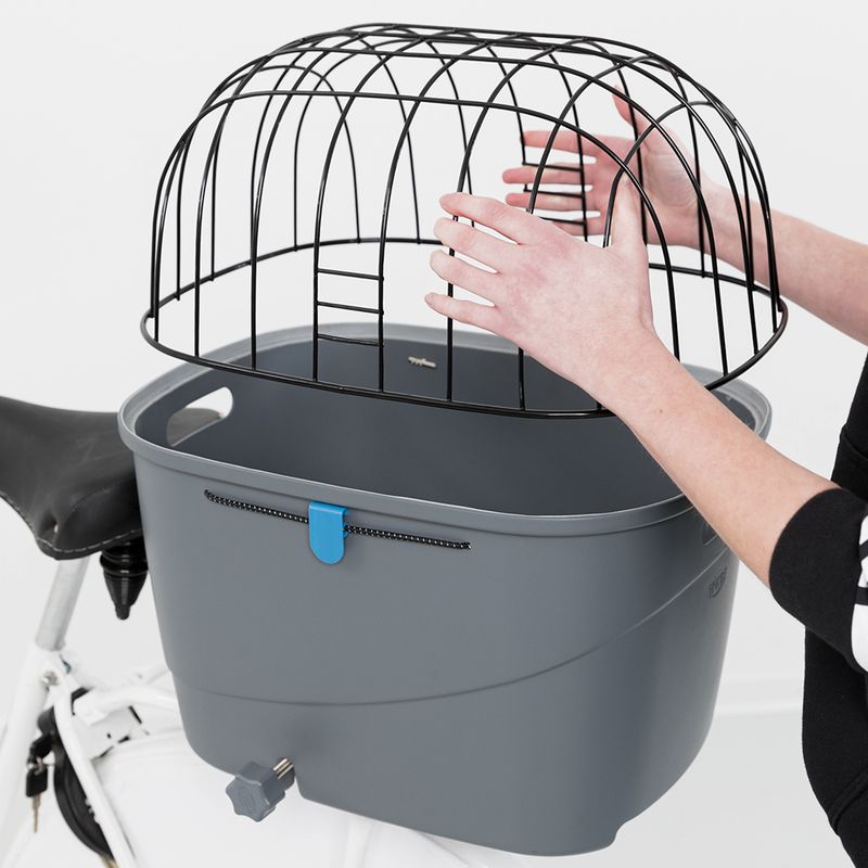 Trixie Friends on Tour Bicycle Basket for Luggage Rack || Trixie || view 5