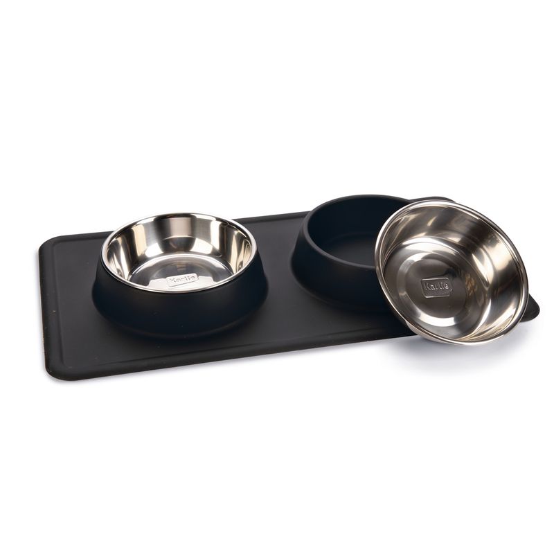 Set of two stainless steel bowls with black non-slip base. Brand: Karlie.