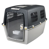 Plastic transport box with metal grid door, side ventilation slots and safety lock. Suitable for pet transport.