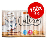 Catessy Yummmmeow! snack sticks, 150x5g, no added sugar, with taurine, suitable for cats. Packaging shows a cat and product information.