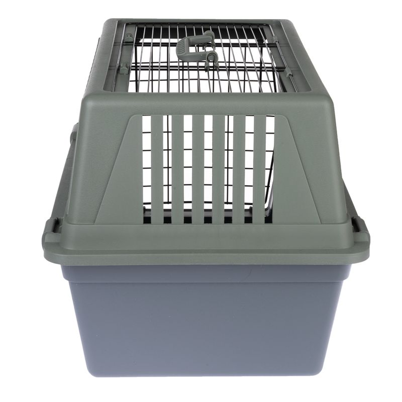 Plastic transport box with metal grid and carrying handle, suitable for safe transport of pets.