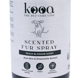 kooa Scented Fur Spray with peach blossom scent, aloe vera and chamomile extract. Cruelty-free, vegan, natural ingredients. Content: 250ml.