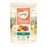 Feringa Vitality Immune Support for adults. Lamb with pumpkin and brewer's yeast, grain-free, 69% selected animal ingredients, with taurine. Pack size: 85g.