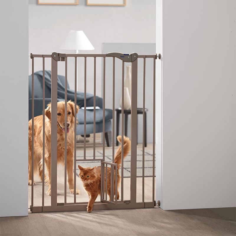 Savic Dog Barrier 2 with Cat Door || savic || view 2