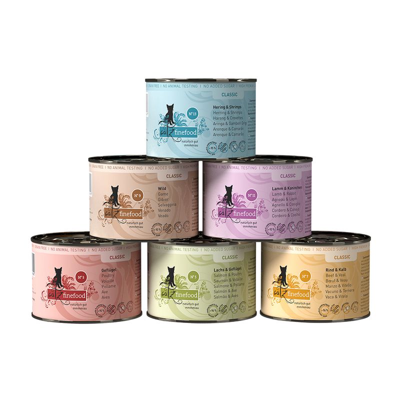 catz finefood Classic wet food cans in various varieties: herring & shrimps, game, lamb & rabbit, poultry, salmon & poultry, beef & veal. Without sugar and animal testing.