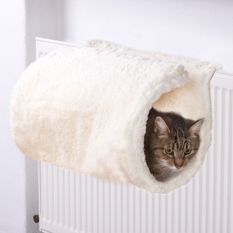 Luxus Radiator Cat Bed - Cream || zooplus Exclusive || view 1