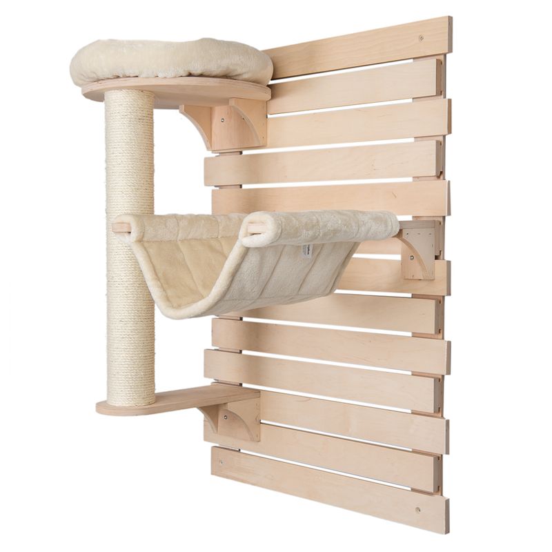 Wall-mounted scratching post set made of wood with sisal scratching post, padded lying surface and hammock. Ideal for saving space.