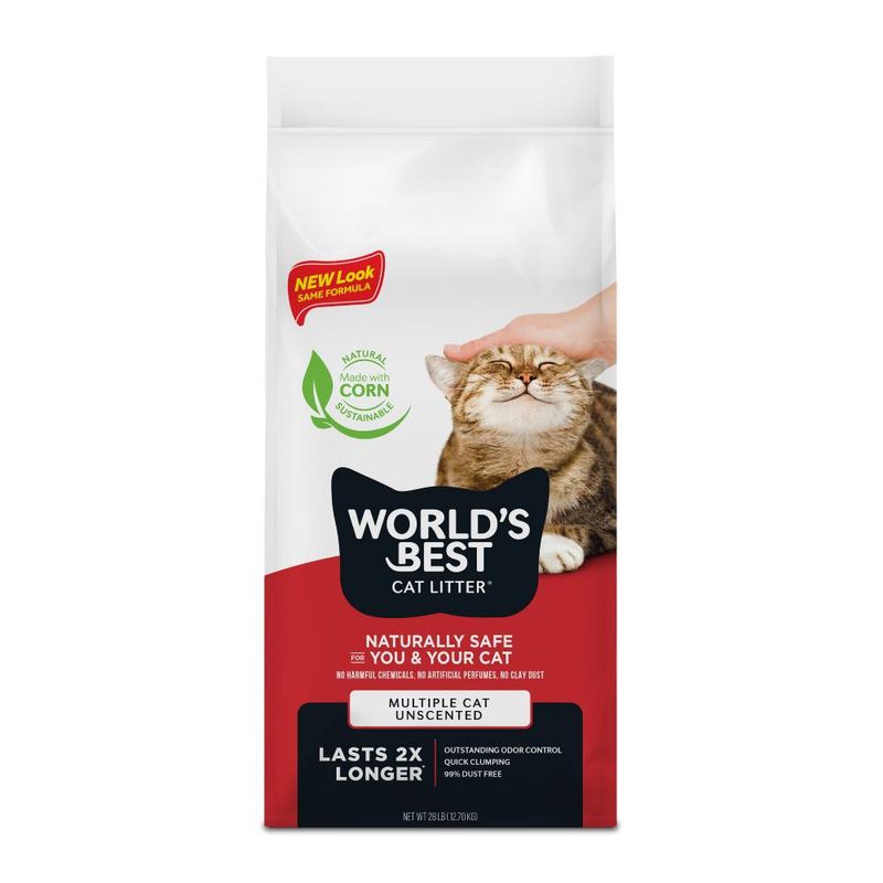 Bag labelled 'World's Best Cat Litter', made with natural corn, unscented, for multiple cats. States lasts twice as long, outstanding odour control, quick clumping, 99% dust free.
