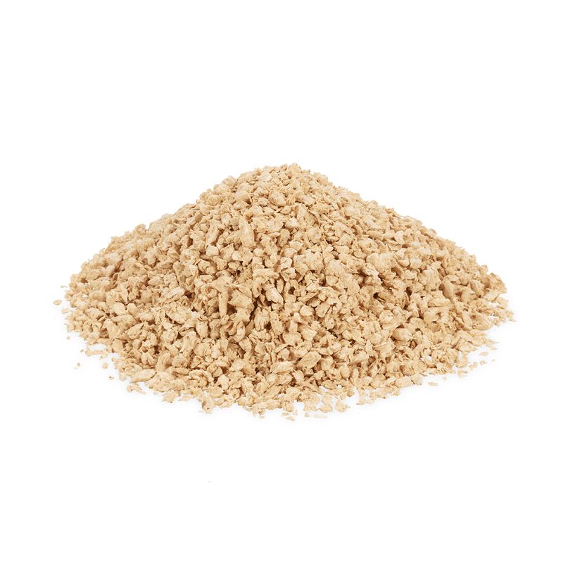 Pile of light brown wood shavings, suitable as bedding for animals or other uses.