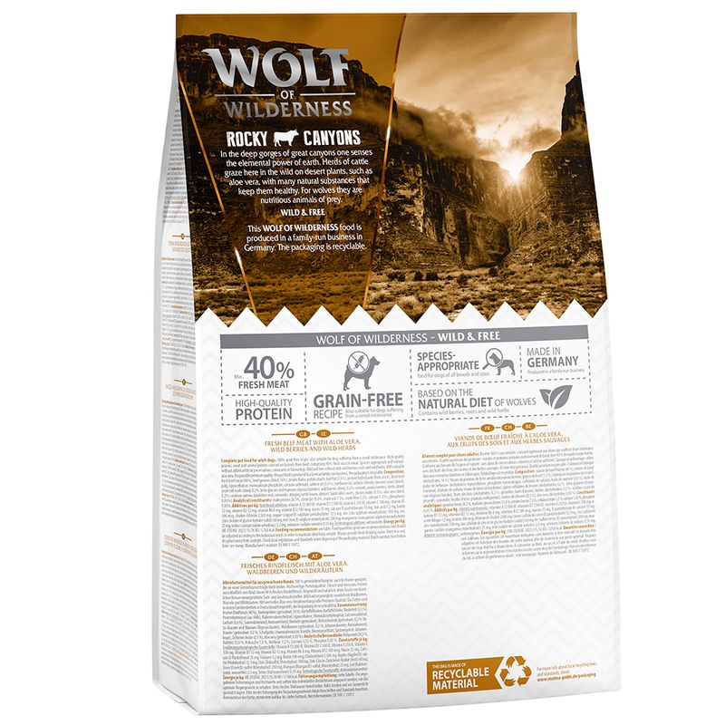 Wolf of Wilderness dry food Rocky Canyons, 40% fresh meat, grain-free, species-appropriate, based on natural wolf diet, made in Germany, recyclable packaging.